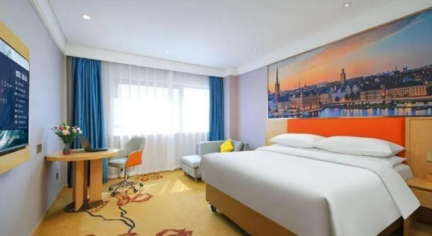 Vienna Hotel Suzhou Yangcheng Lake Fashion Stage